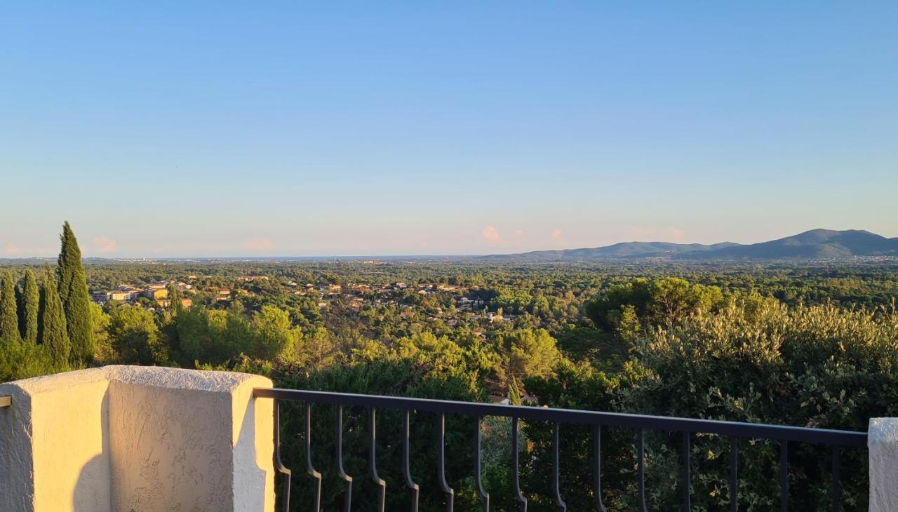 Corniche Du Paradis Roquebrune-sur Argens Εξωτερικό φωτογραφία